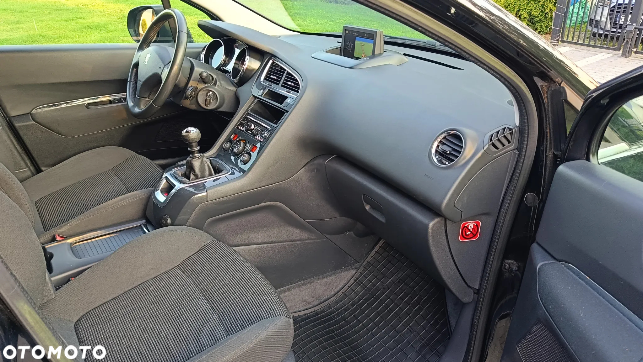 Peugeot 5008 - 14