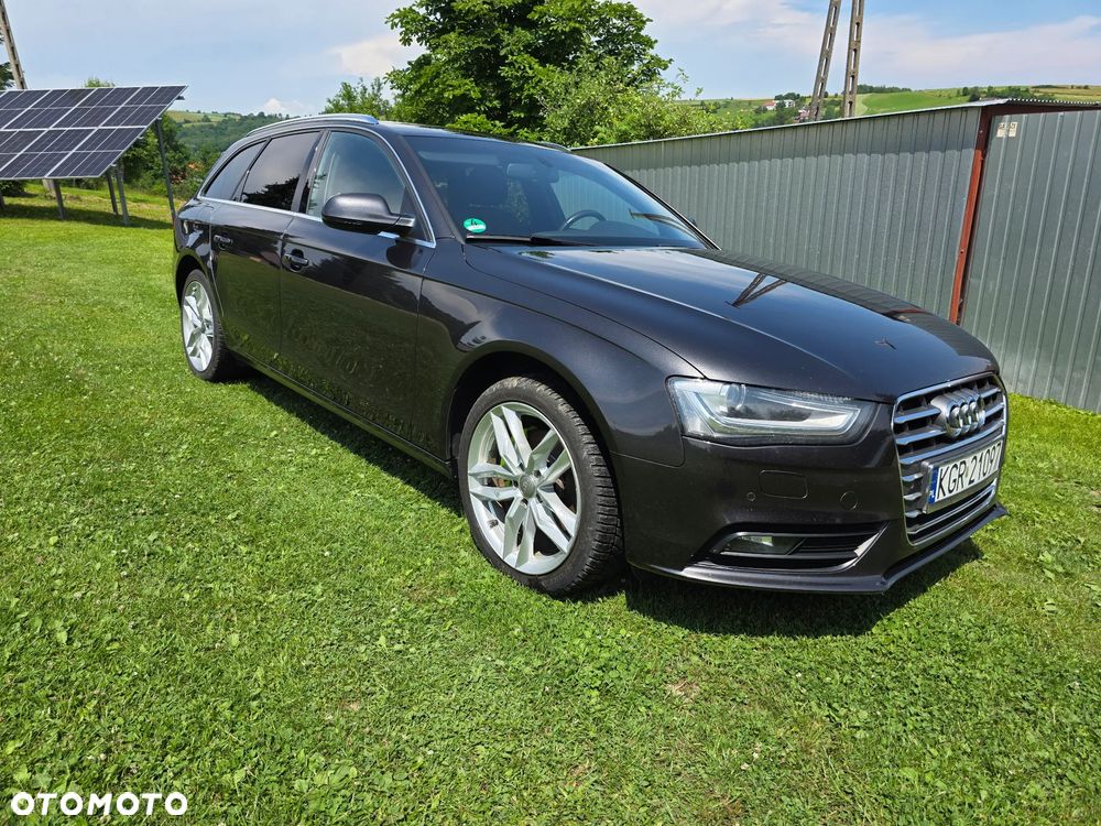 Audi A4 Avant - 13