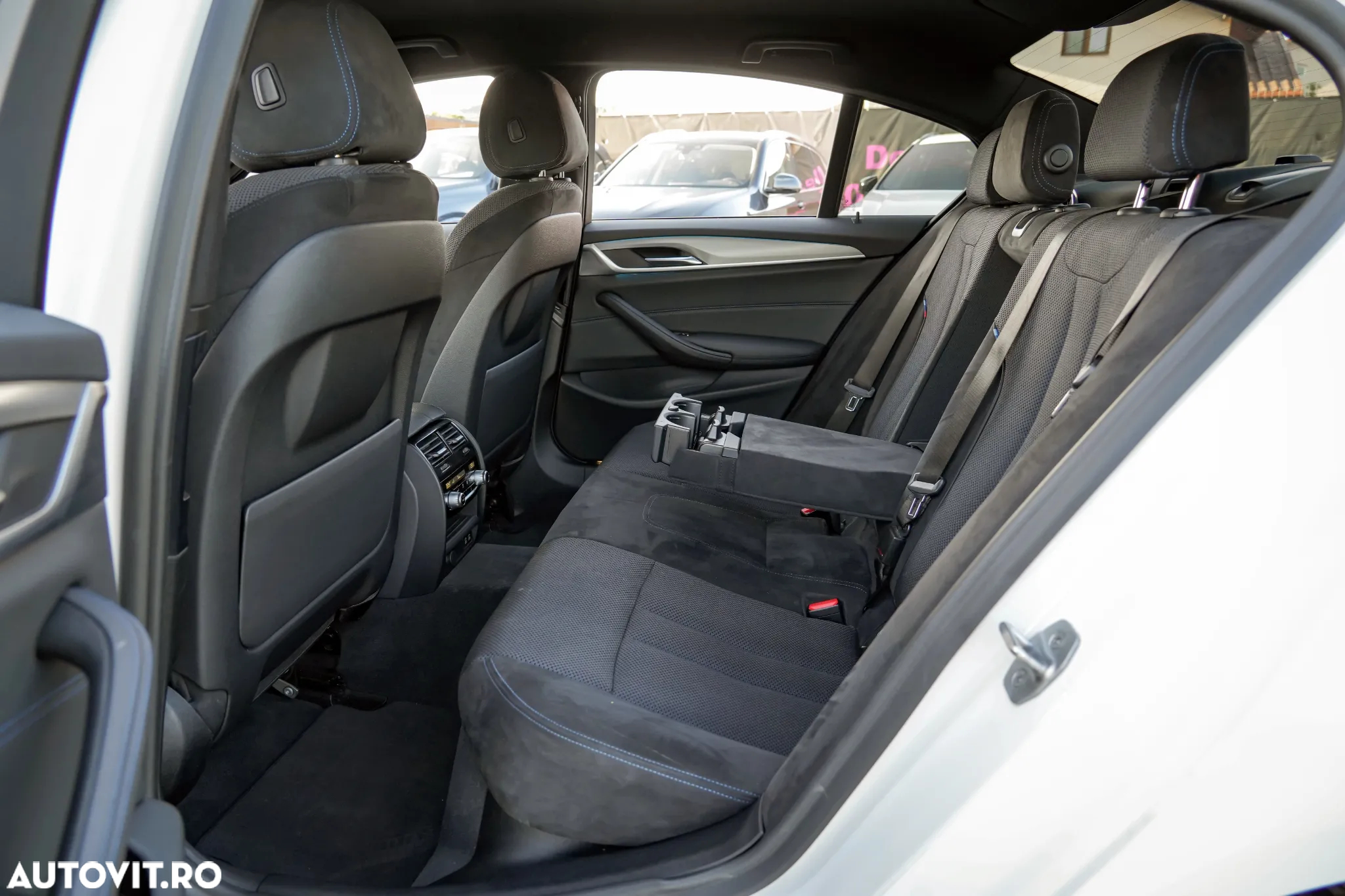 BMW Seria 5 530e Aut. M Sport Edition - 18