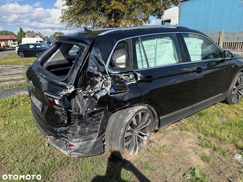 Volkswagen Tiguan - 4