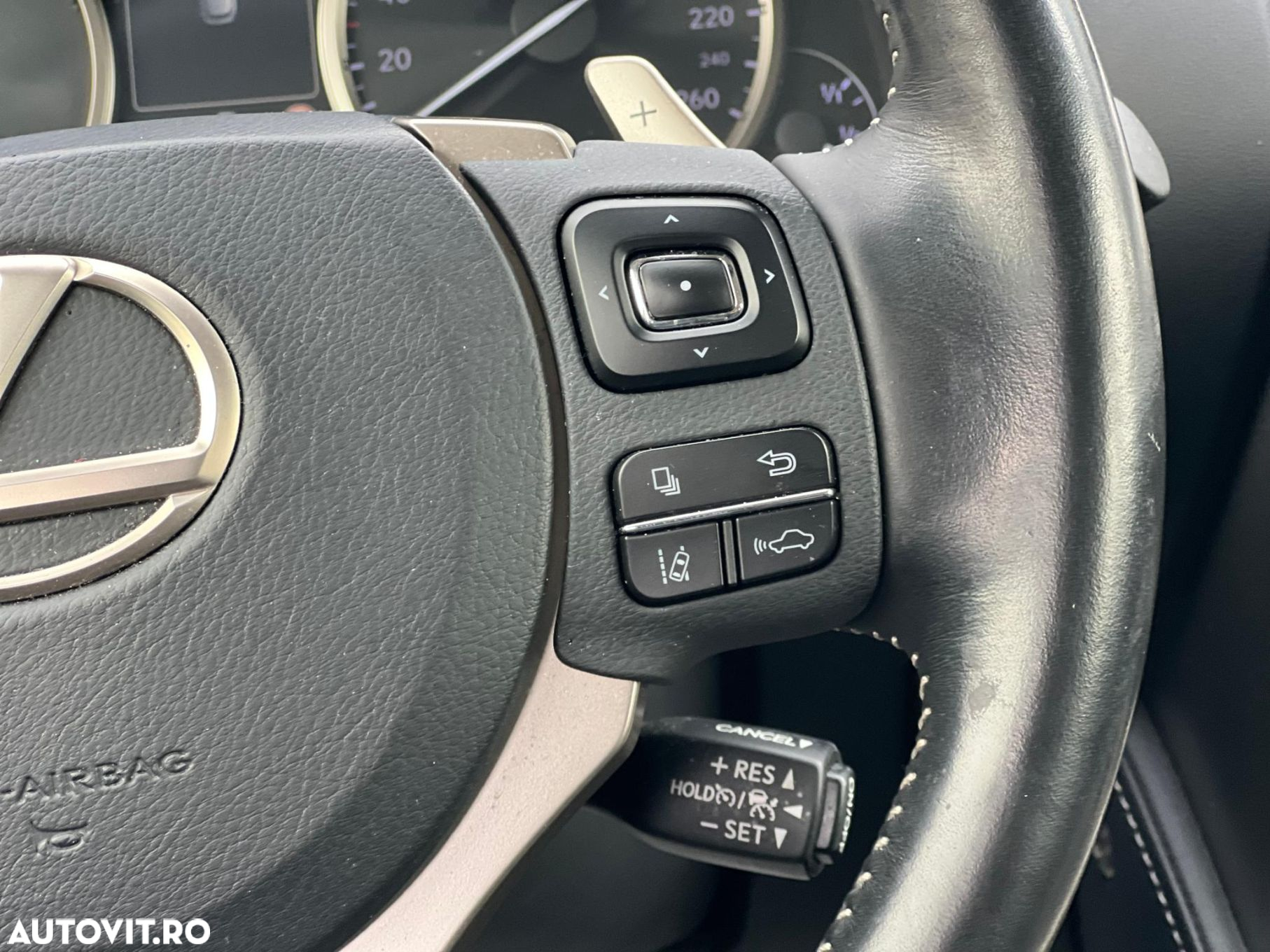 Lexus Seria NX 300h AWD Executive Plus - 14