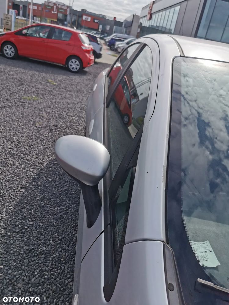 Fiat Linea 1.4 Active - 9