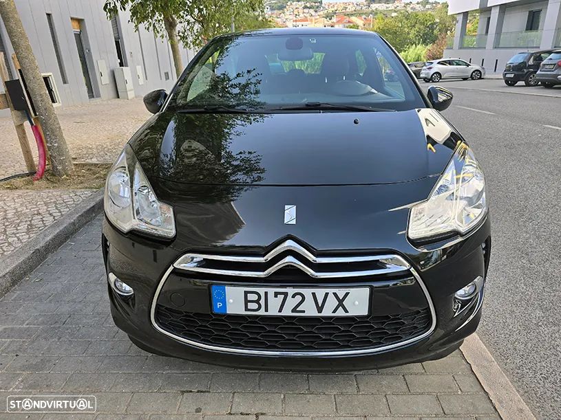 Citroën DS3 1.2 VTi So Chic - 2