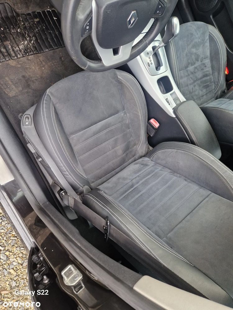 Renault Laguna dCi 150 FAP Initiale - 15