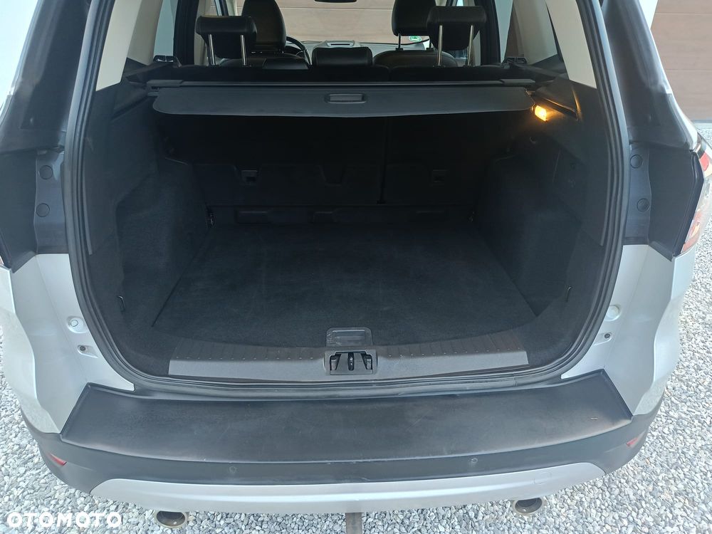 Ford Kuga 2.0 TDCi 4x2 Titanium - 7