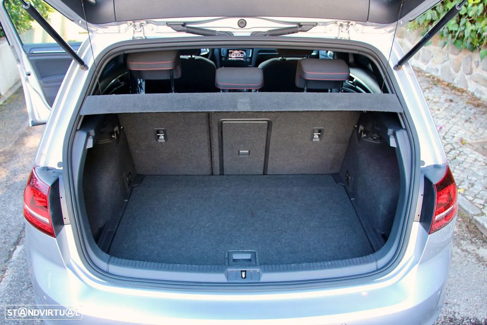 VW Golf 2.0 TSi GTi Performance - 14