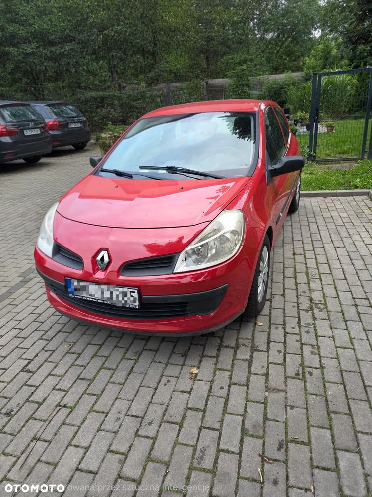 Renault Clio 1.2 16V Authentique - 1