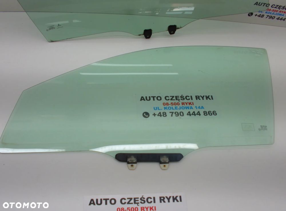 Honda Civic VII Szyba boczna przód tył - 4