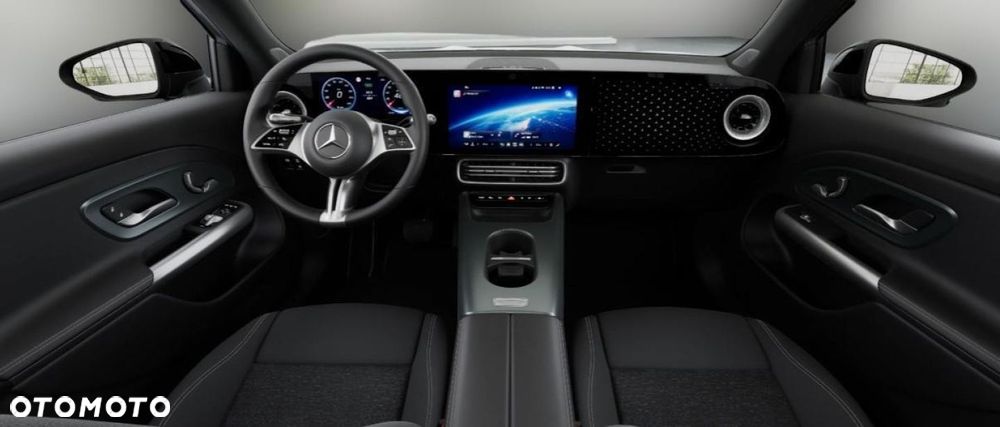 Mercedes-Benz GLB - 12