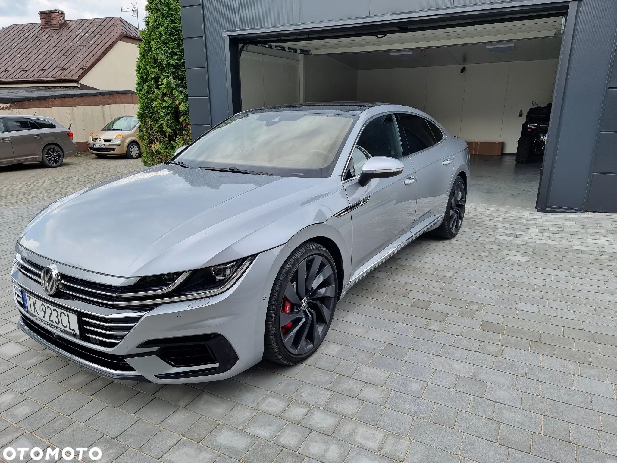 Volkswagen Arteon 2.0 TSI 4Motion R-Line DSG - 1