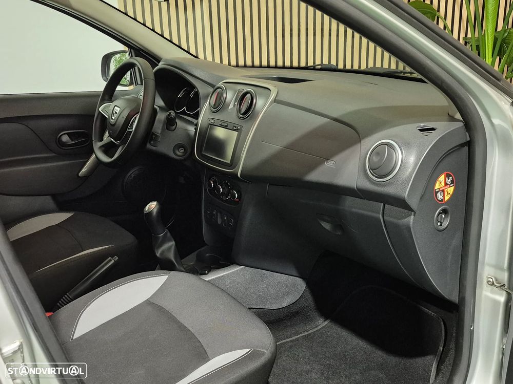 Dacia Sandero 0.9 TCe Stepway - 12