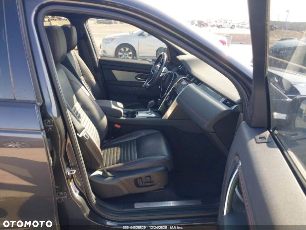 Land Rover Discovery Sport - 9