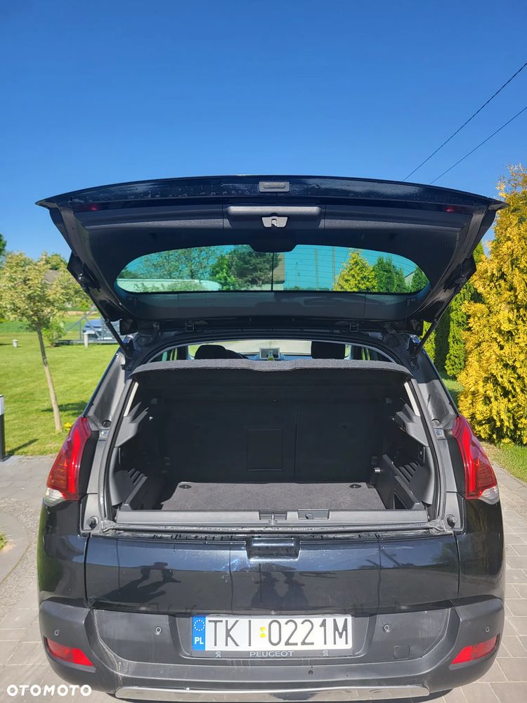 Peugeot 3008 1.6 BlueHDi Allure S&S EAT6 - 17