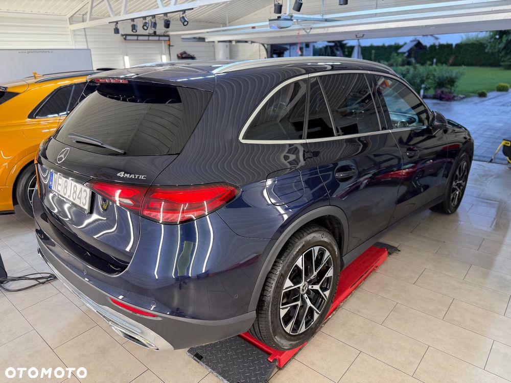 Mercedes-Benz GLC 220 d mHEV 4-Matic Avantgarde - 5