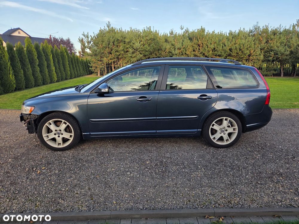 Volvo V50