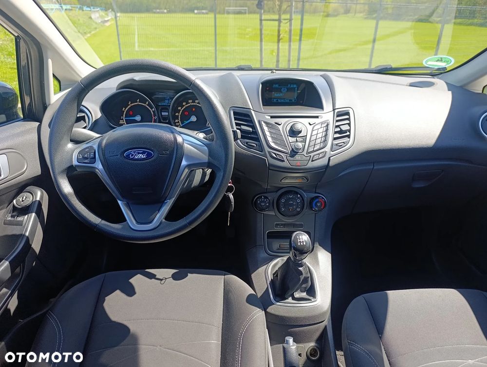 Ford Fiesta 1.0 Ambiente - 21