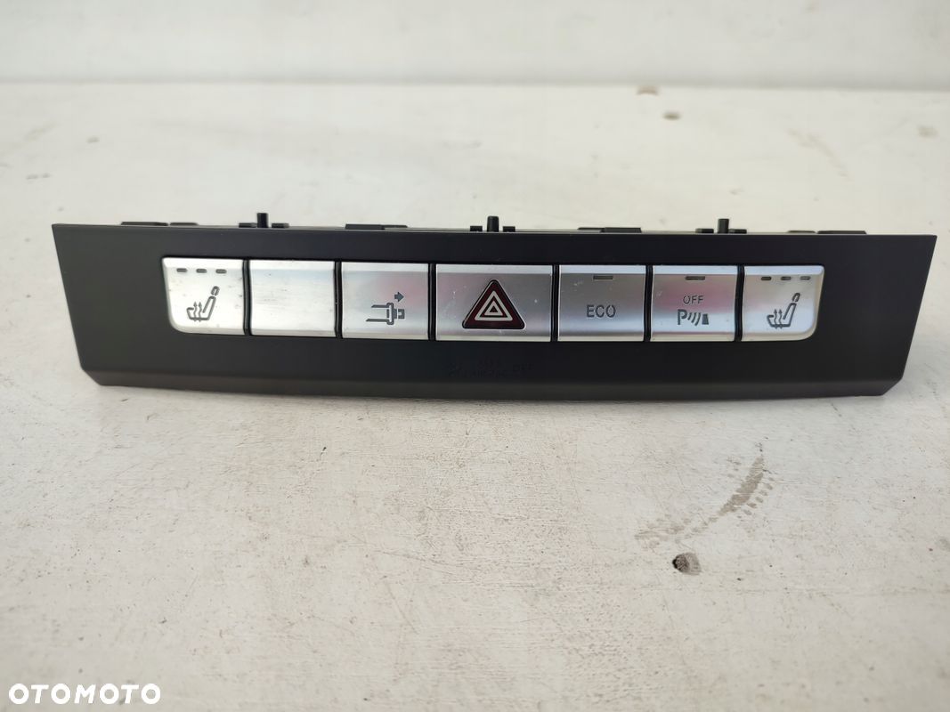 Panel podgrzewania foteli świateł awaryjnych MERCEDES W207 LIFT 50TYS PRZEB - 1