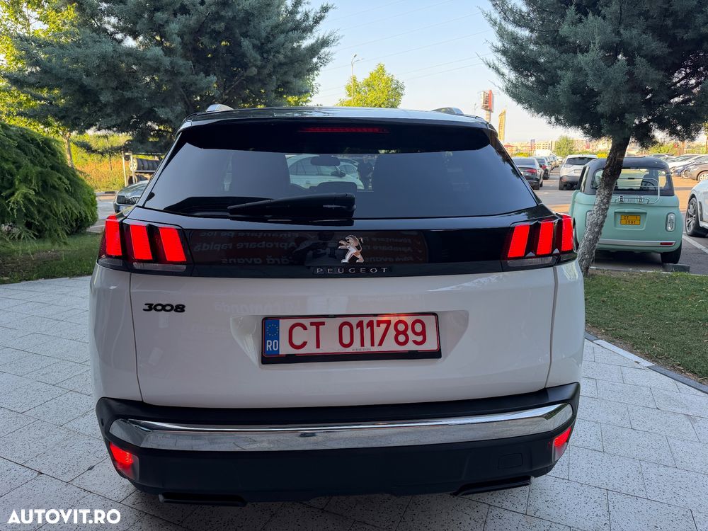 Peugeot 3008 1.2 PureTech 130 EAT8 GT - 28