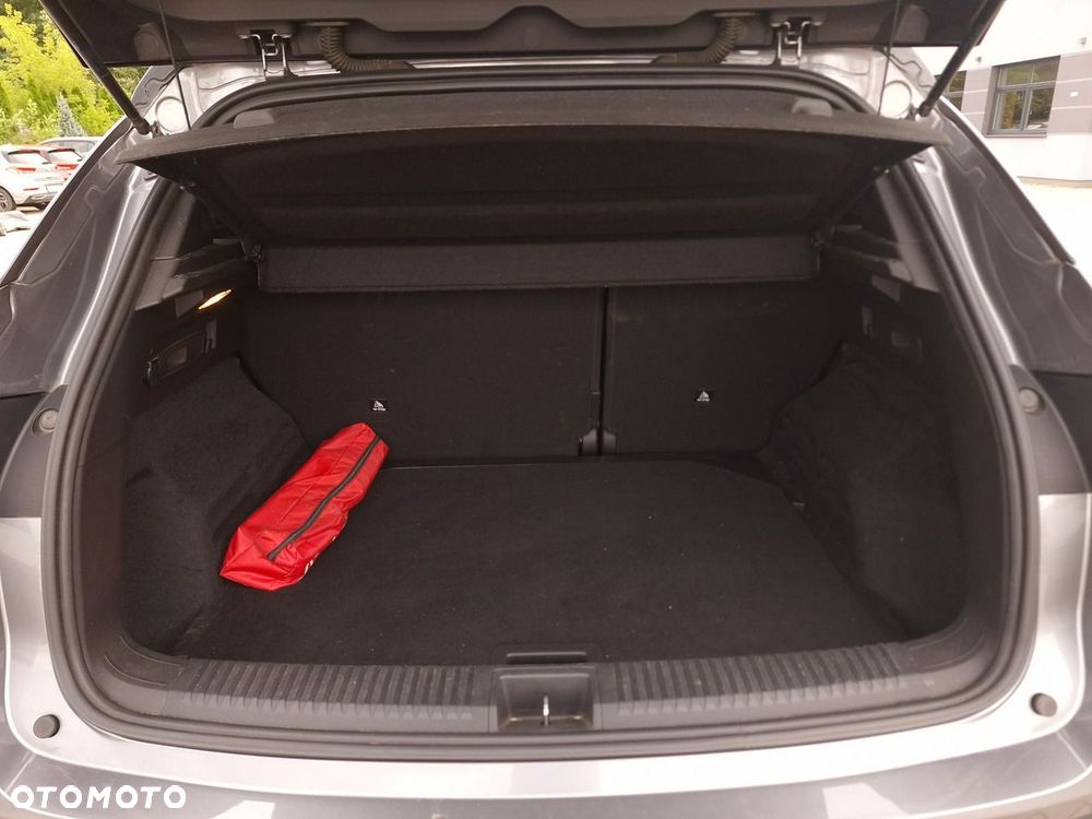 Renault Austral 1.3 TCe mHEV Techno - 30