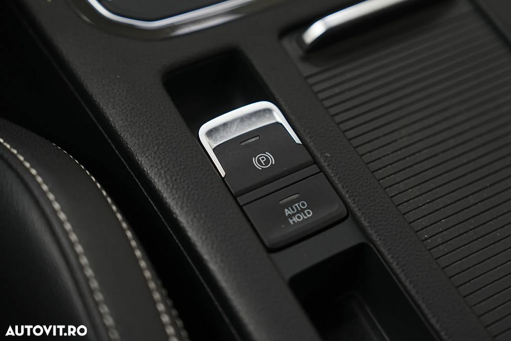 Volkswagen Passat - 35