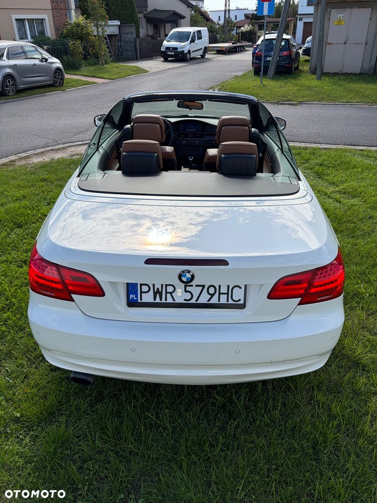 BMW Seria 3 320i Edition Exclusive - 38