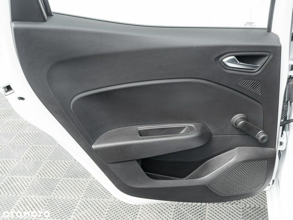 Renault Clio 1.0 TCe Equilibre - 23