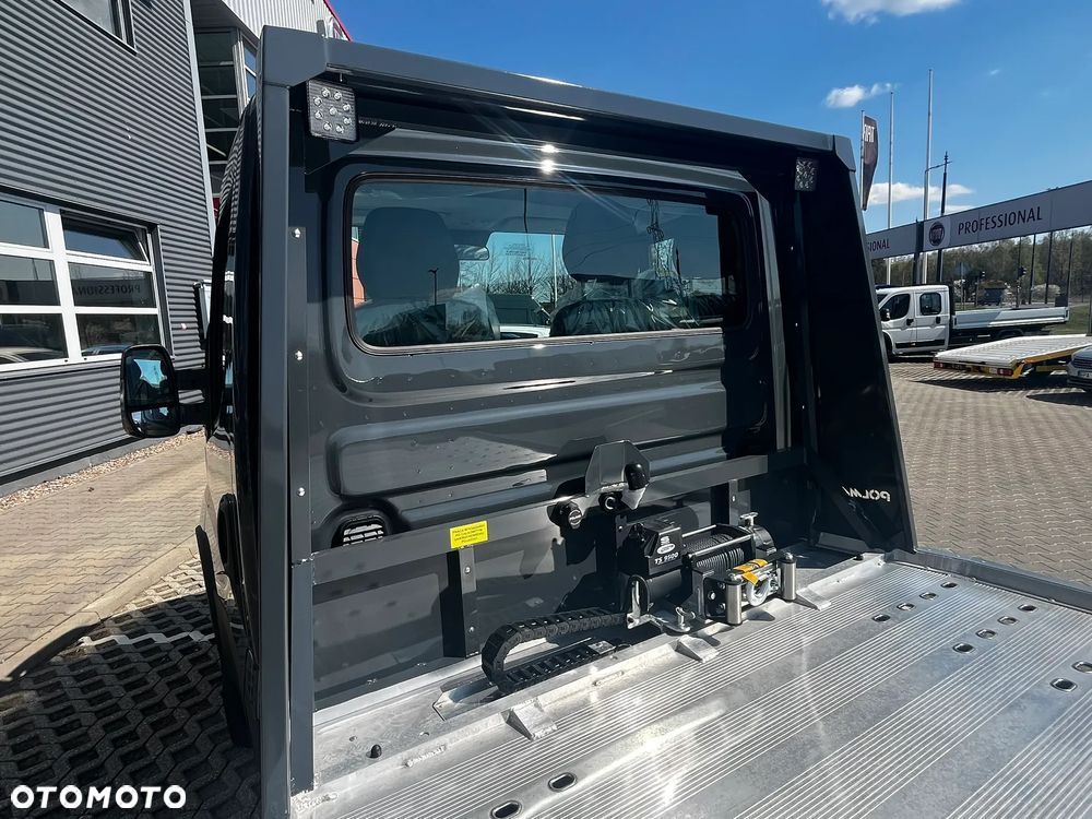 Iveco MEGA WYPRZEDAŻ Ekspozycji - Daily 35S18H - 18