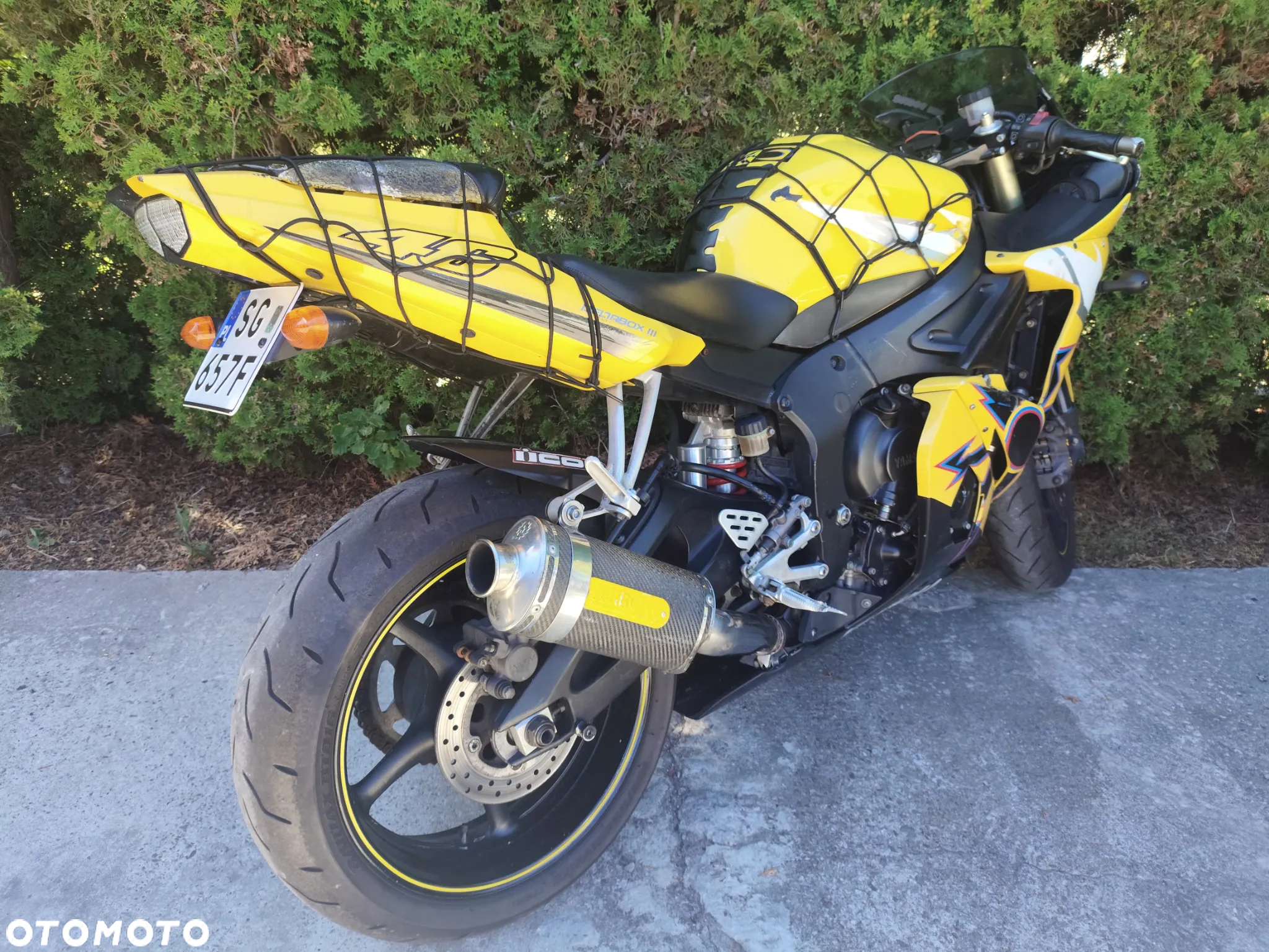 Yamaha R6 - 3