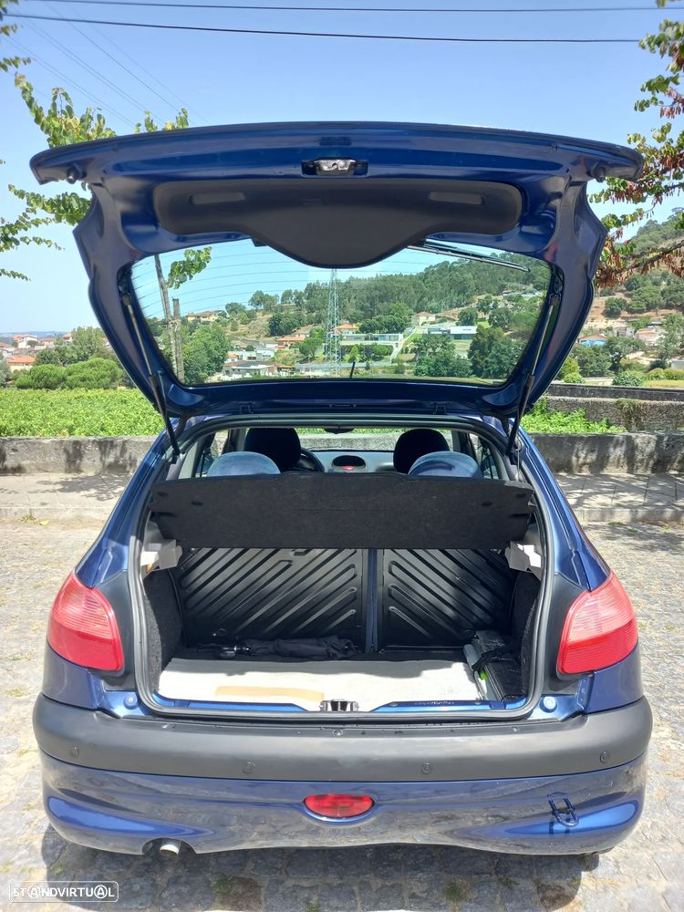 Peugeot 206 1.1 XR Présence - 4