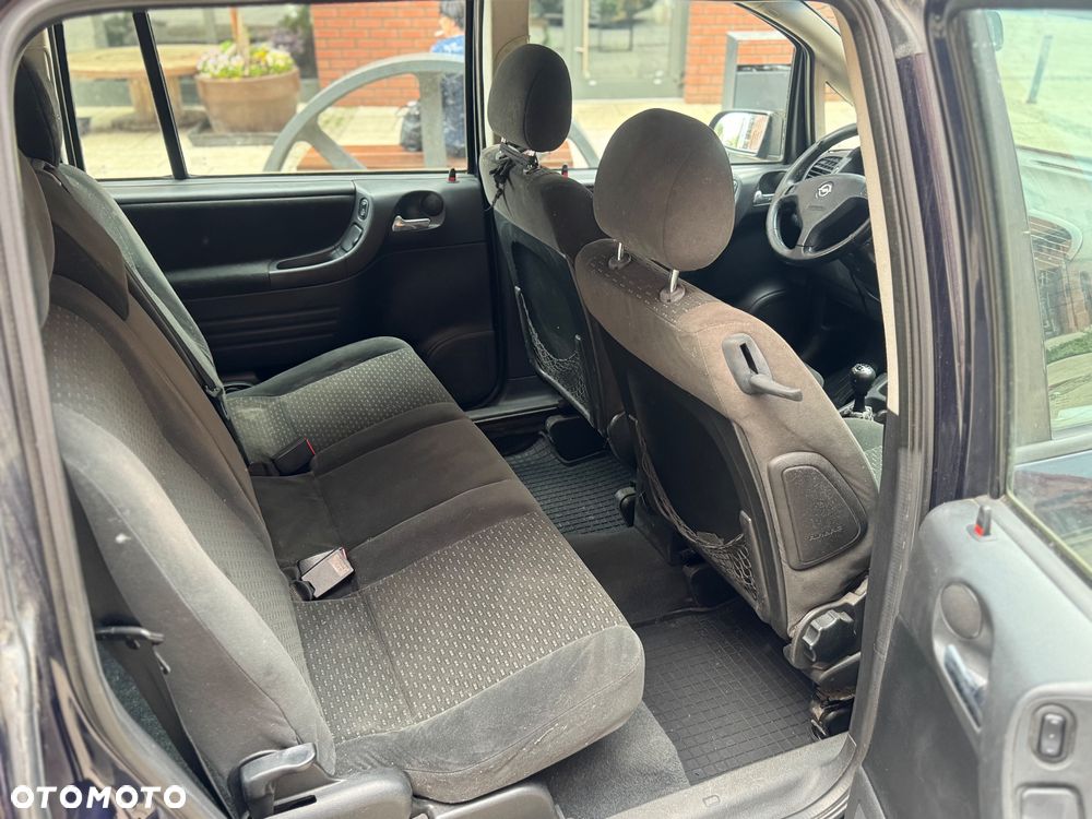 Opel Zafira - 13