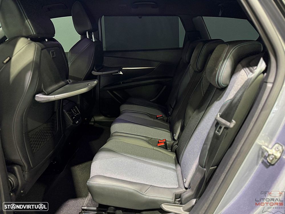 Peugeot 5008 1.2 Hybrid Allure Pack e-DCS6 - 16
