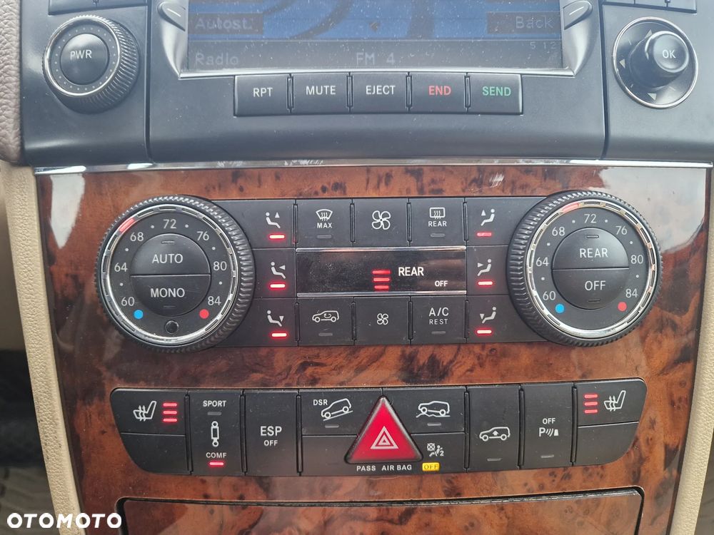 Mercedes-Benz GL - 24