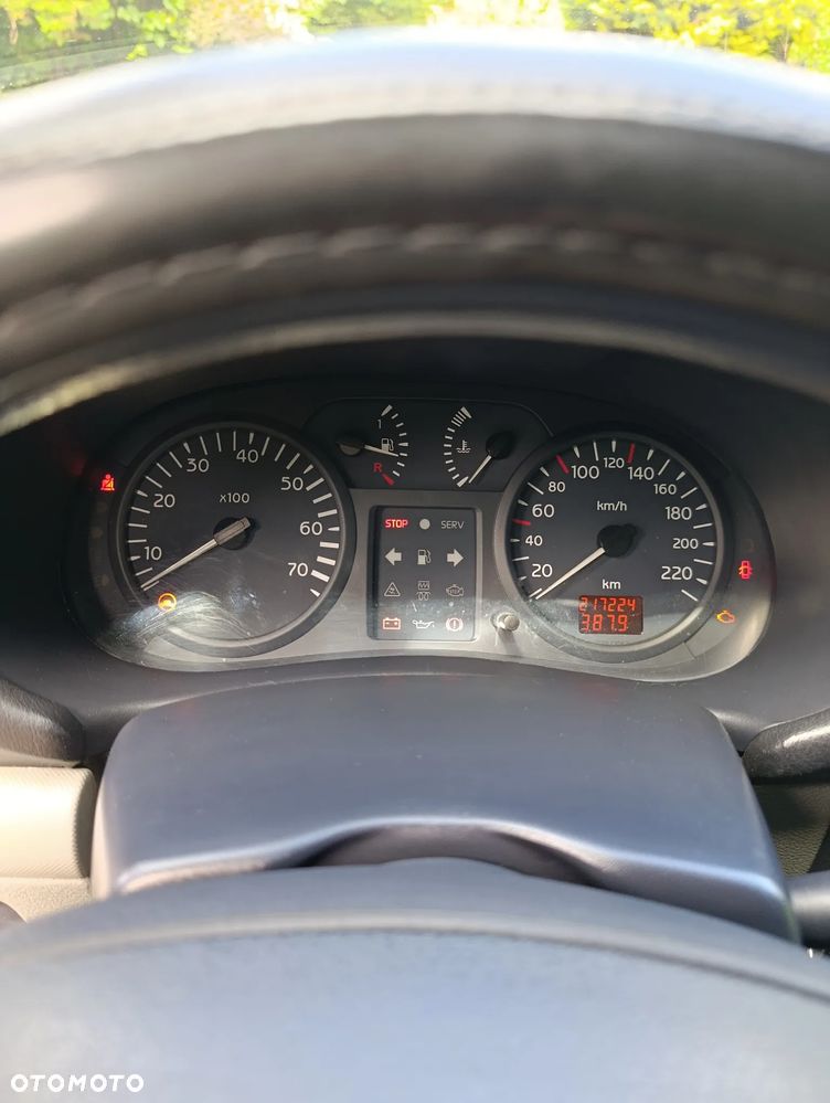 Renault Clio 1.2 16V Confort Authentique - 5