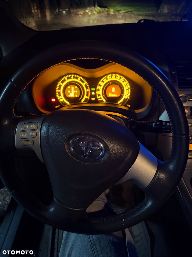 Toyota Auris 1.6 Sol - 7