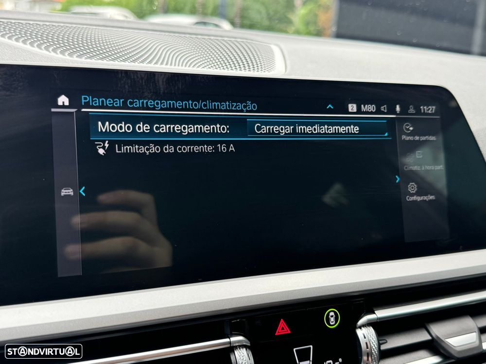 BMW 320 e Touring Corporate Edition Auto - 43