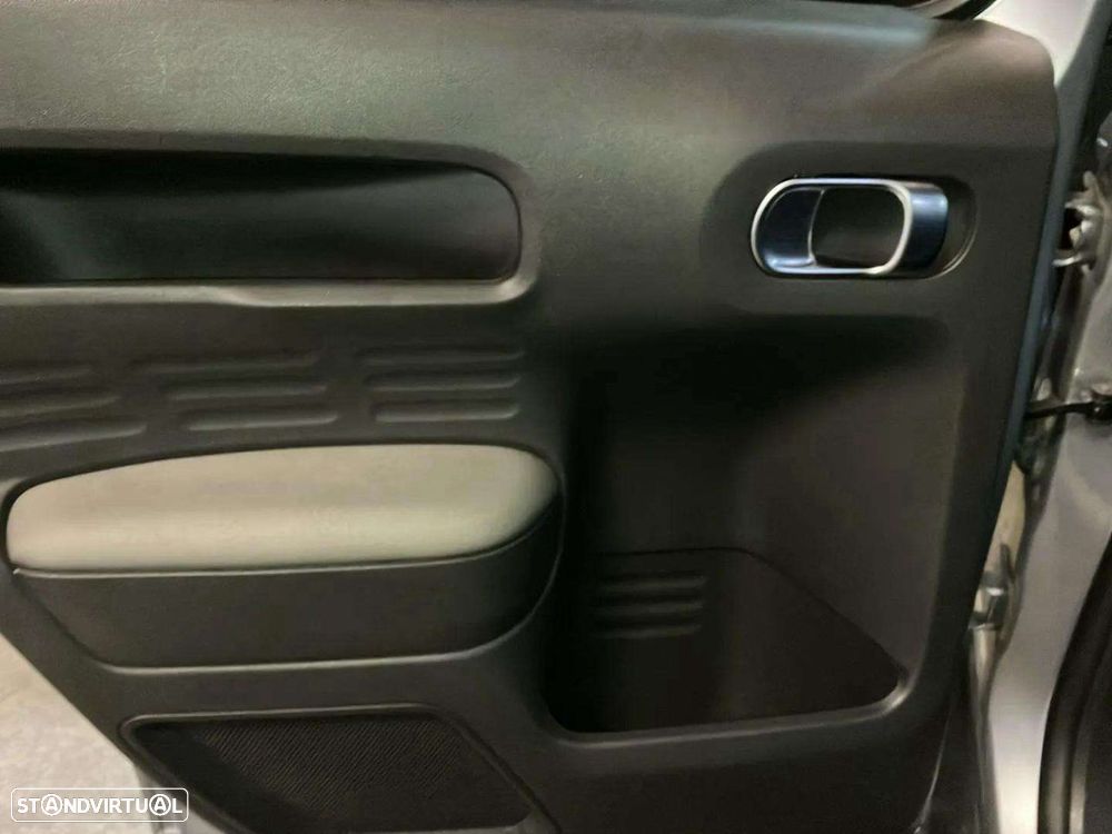 Citroën C4 Cactus 1.5 BlueHDi Shine Pack - 21