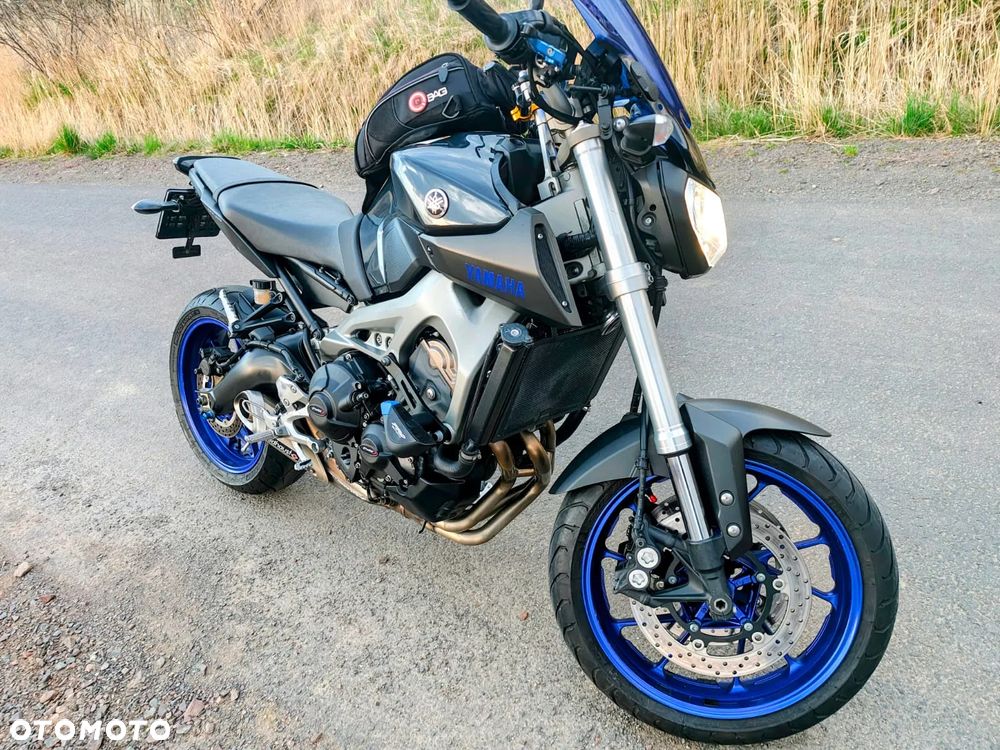Yamaha MT - 7
