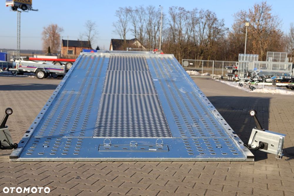 TEMARED /MARTZ CARKEEPER 5820/3 3,5T 580x207cm, Uchylna hydraulicznie , Wypełnienie blachą alu, 3 osie, DMC 3500kg ,koła 10C - 19