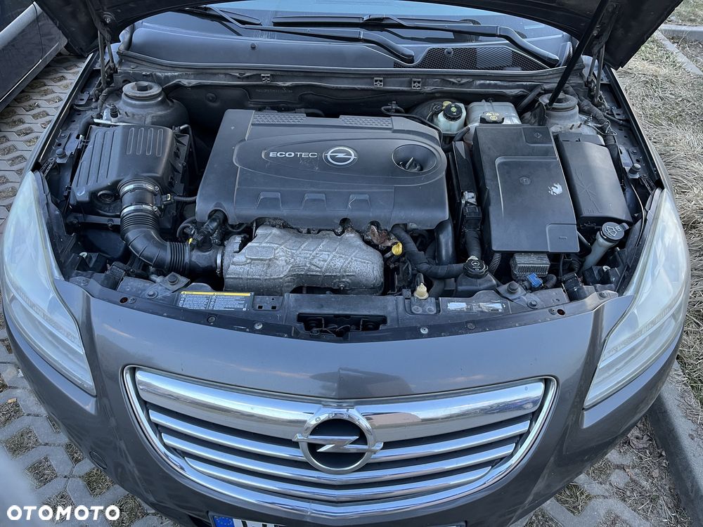 Opel Insignia - 8