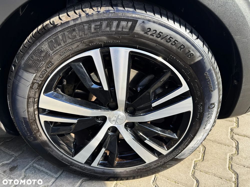 Peugeot 3008 1.6 PureTech Hybrid PHEV GT Pack S&S EAT8 - 38