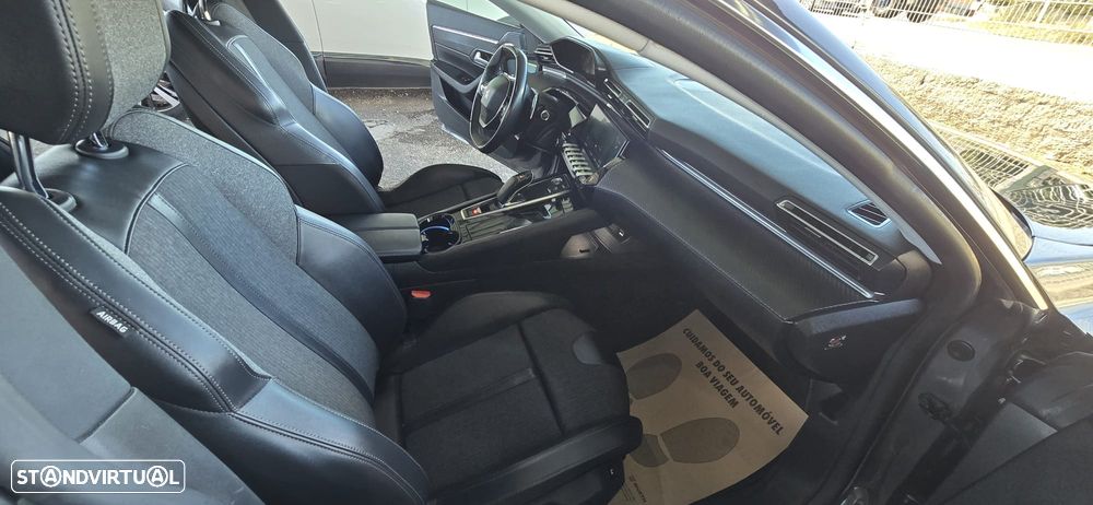 Peugeot 508 SW 1.6 Hybrid Allure Pack e-EAT8 - 36