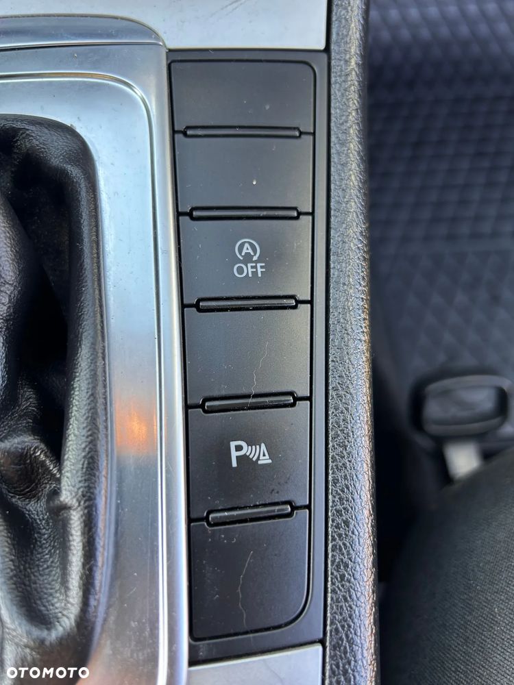 Volkswagen Passat Variant - 23