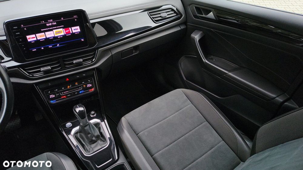 Volkswagen T-Roc - 34