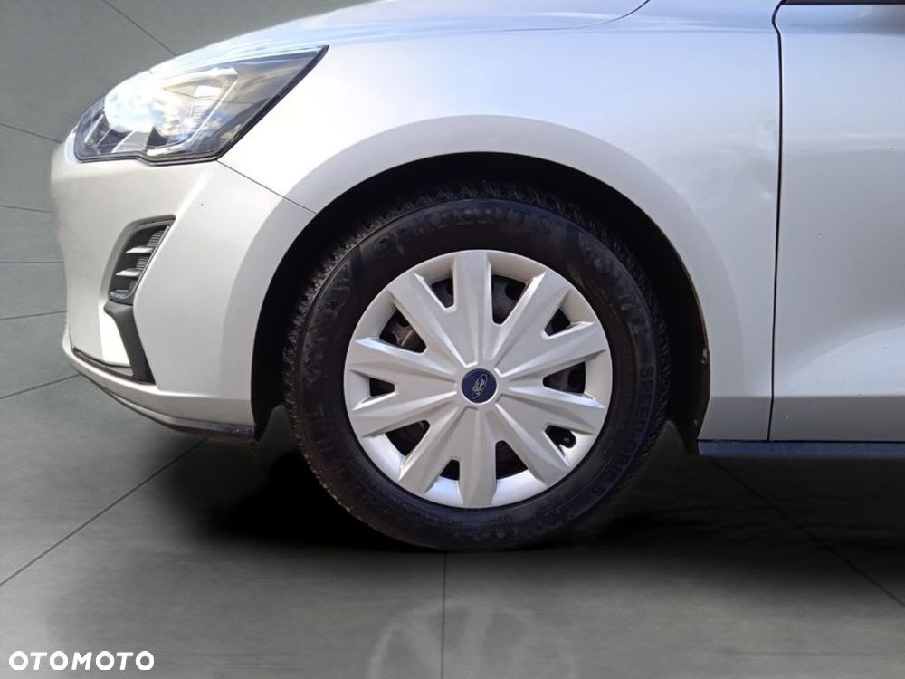Ford Focus 1.0 EcoBoost Trend - 12