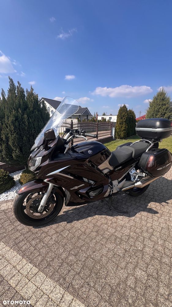 Yamaha FJR - 1