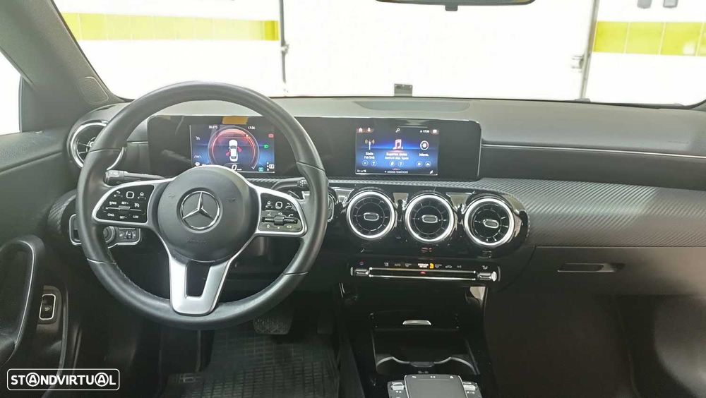 Mercedes-Benz CLA 200 d Progressive Aut. - 10