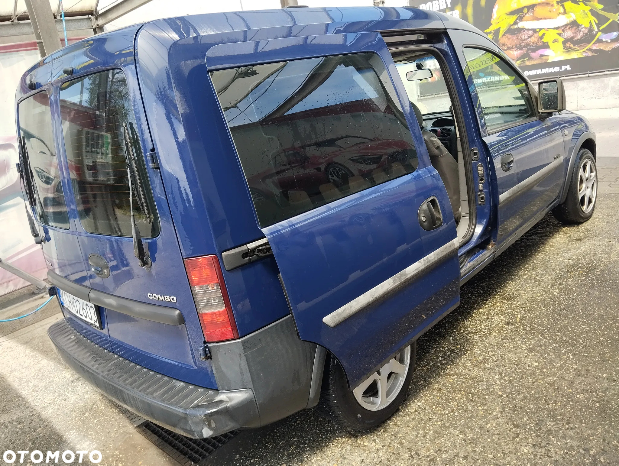 Opel Combo Tour 1.6 - 19