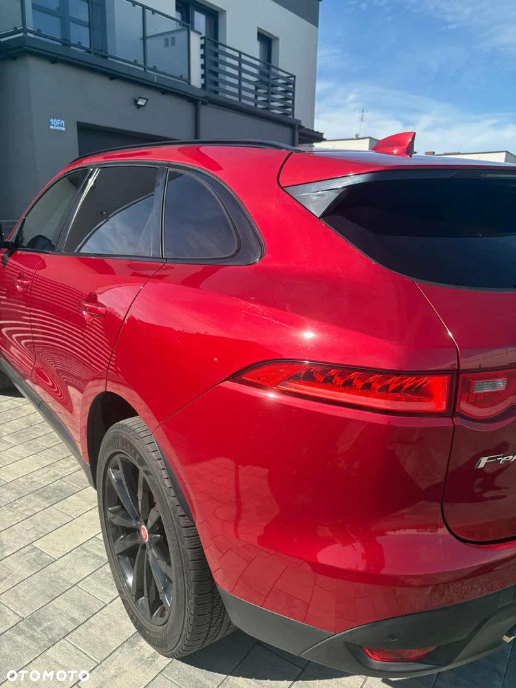 Jaguar F-Pace 25t AWD Prestige - 10