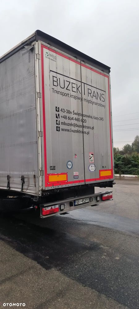 Mercedes-Benz ACTROS MP4 - 17