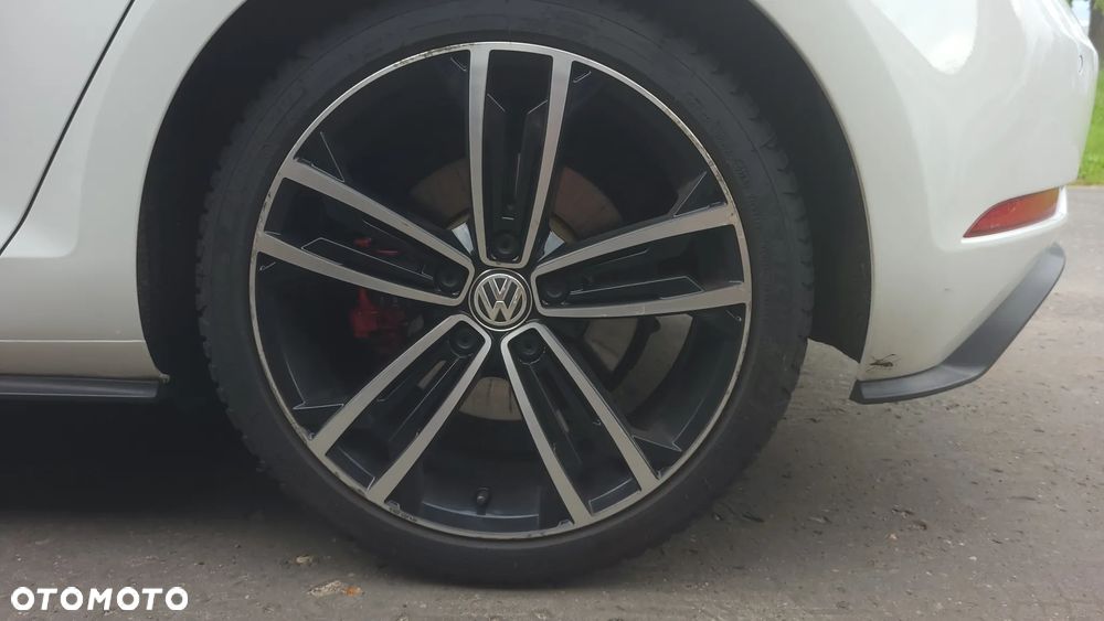 Volkswagen Golf 2.0 TDI BMT GTD DSG - 38
